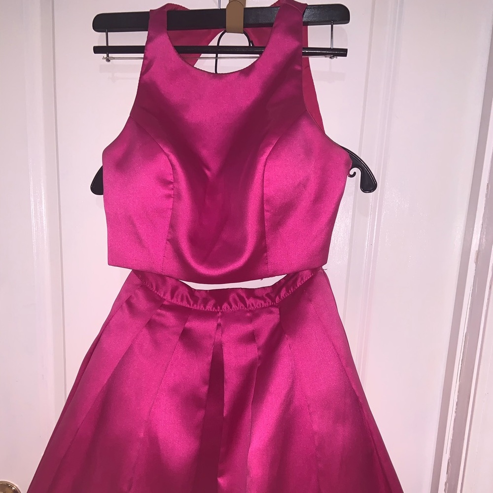 Pink 2 piece hoco dress